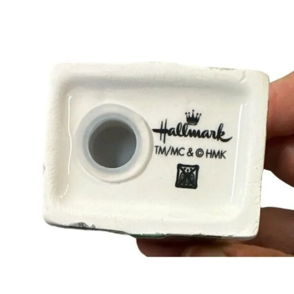 2023 Hallmark VIP Salt & Pepper Shaker‎ Set Christmas Present Gift Box New